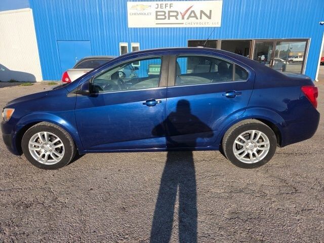 2012 CHEVROLET Sonic