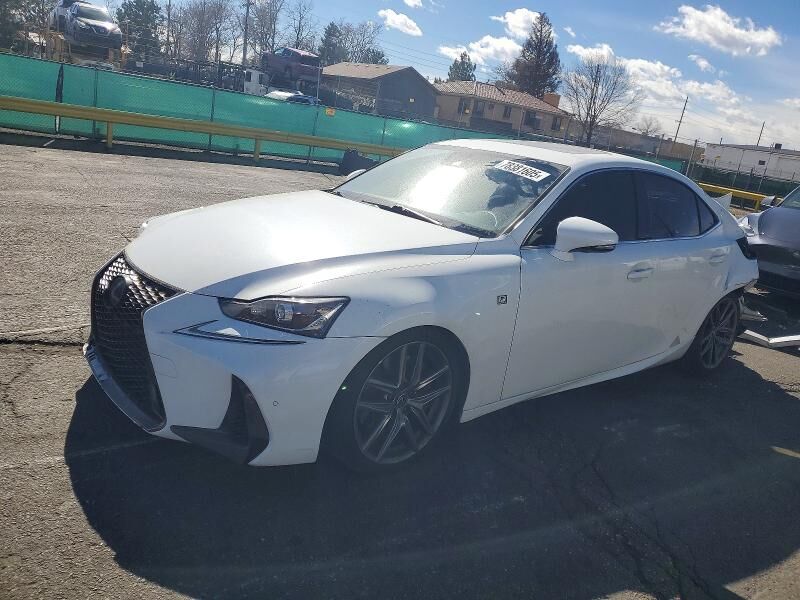 2020 LEXUS IS