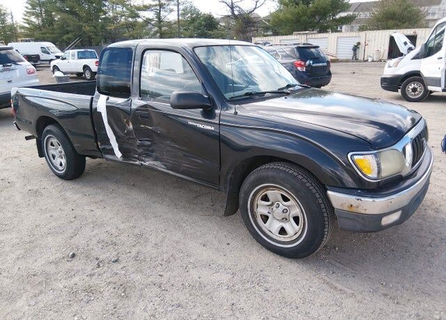 2002 TOYOTA Tacoma