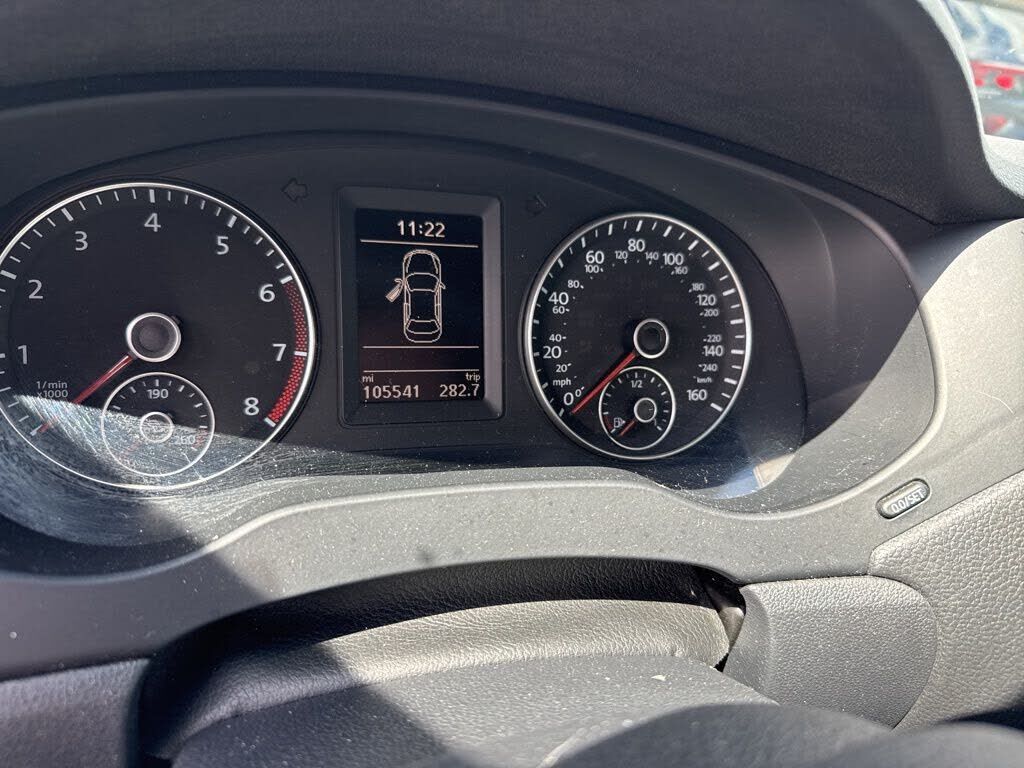 2013 VOLKSWAGEN Jetta