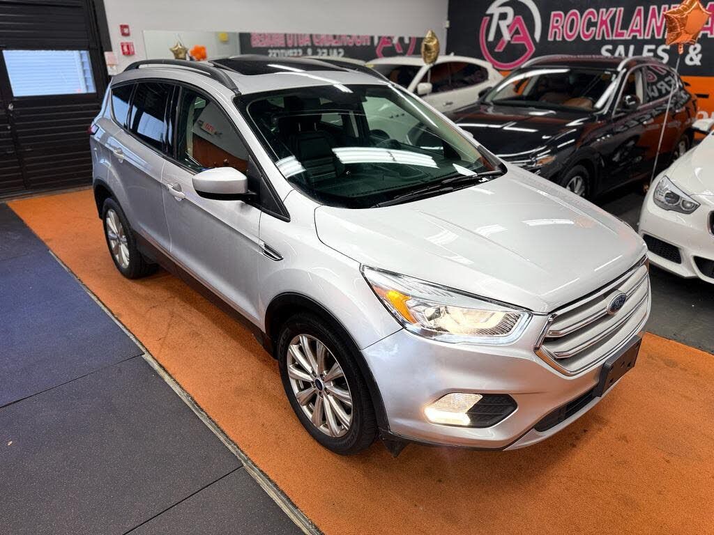2019 FORD Escape