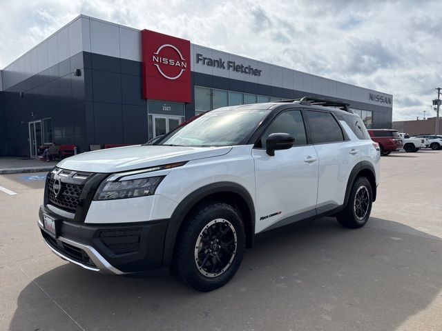 2025 NISSAN Pathfinder