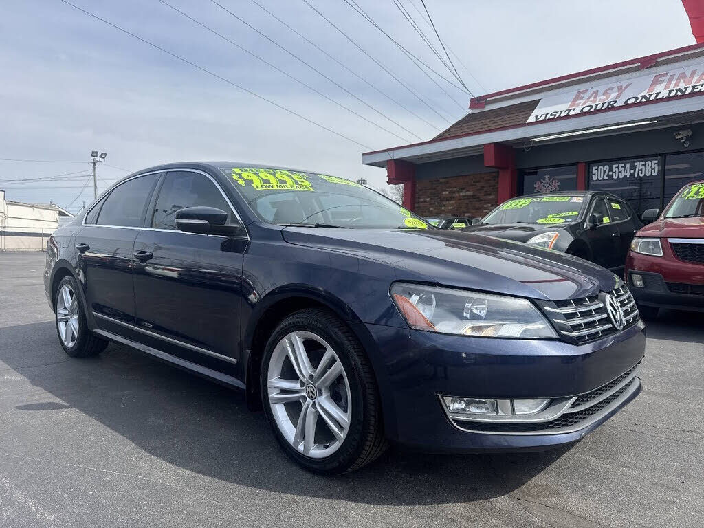 2014 VOLKSWAGEN Passat