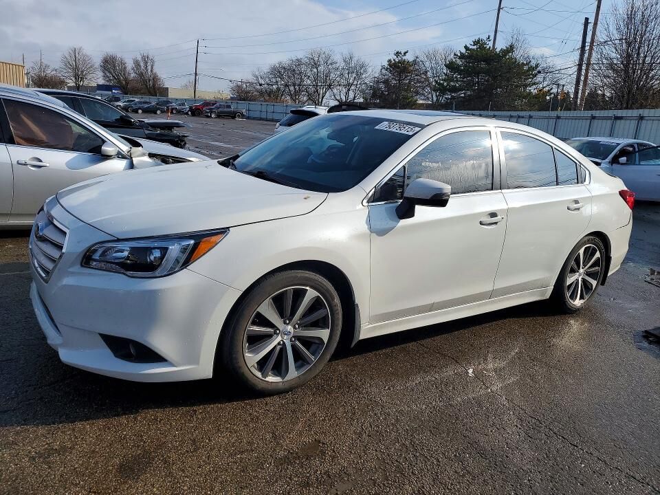 2017 SUBARU Legacy