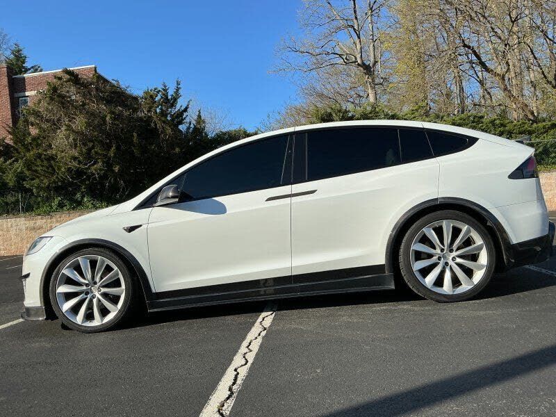 2018 TESLA Model X