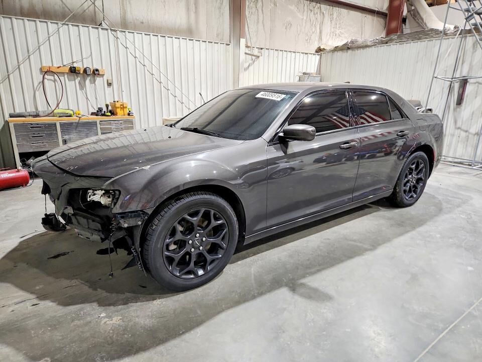 2019 CHRYSLER 300