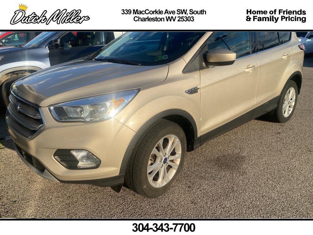 2017 FORD Escape