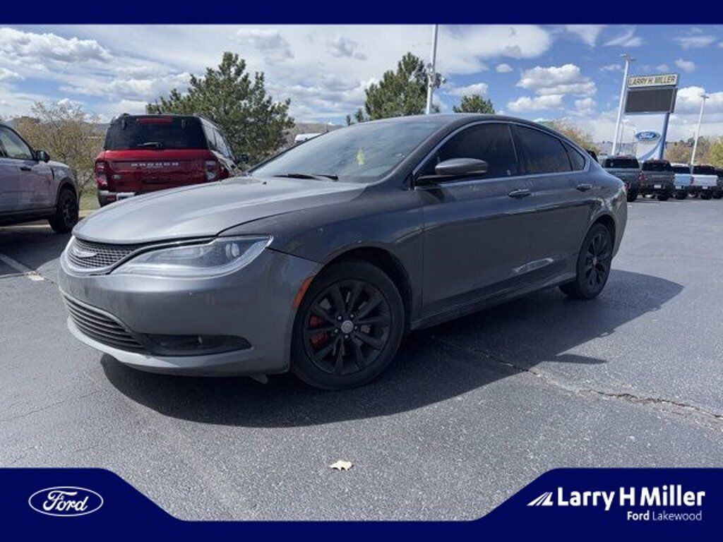 2015 CHRYSLER 200
