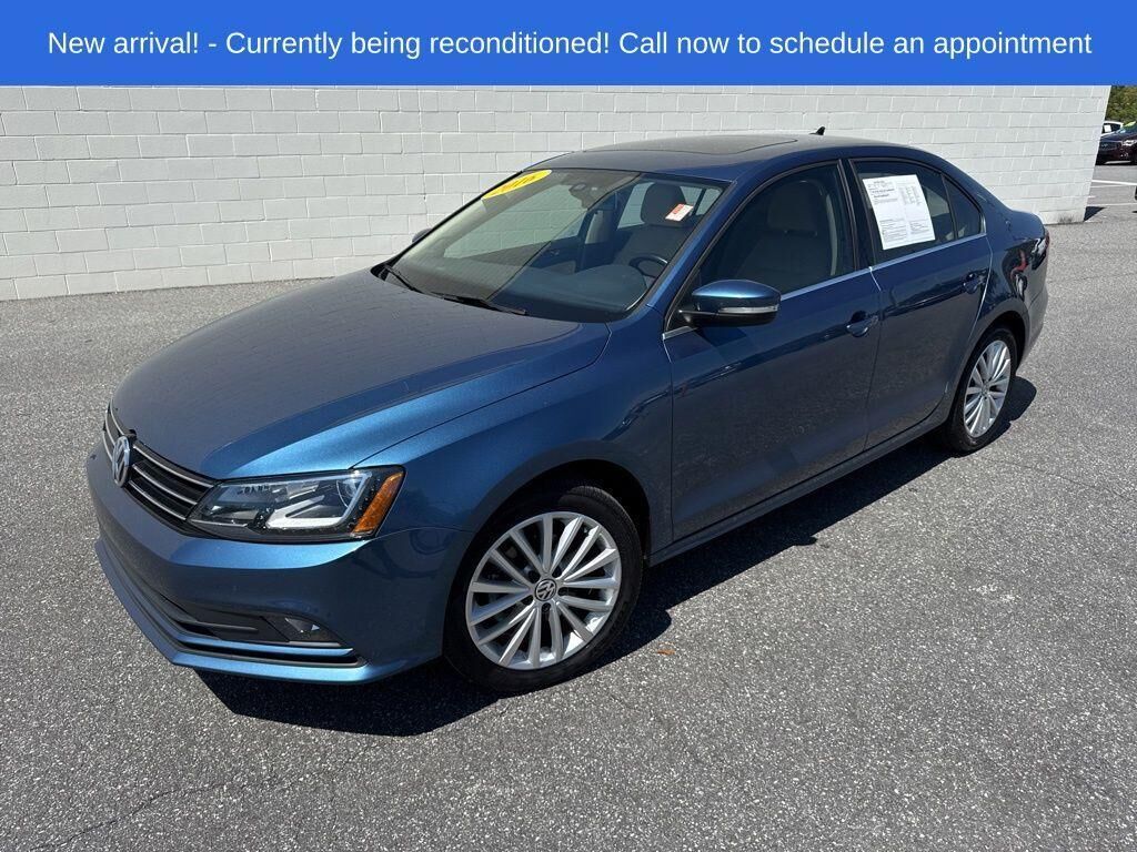 2016 VOLKSWAGEN Jetta
