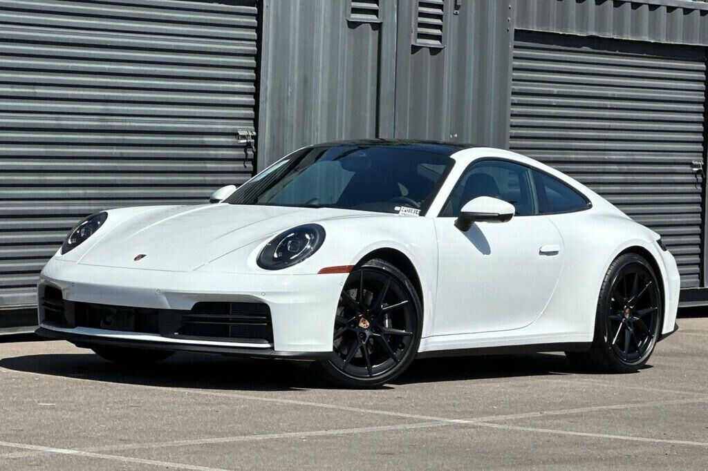 2026 PORSCHE 911