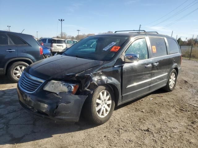 2012 CHRYSLER Town and Country