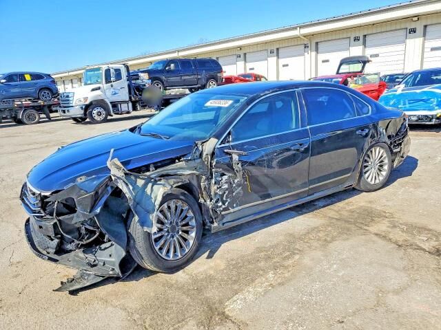 2016 VOLKSWAGEN Passat
