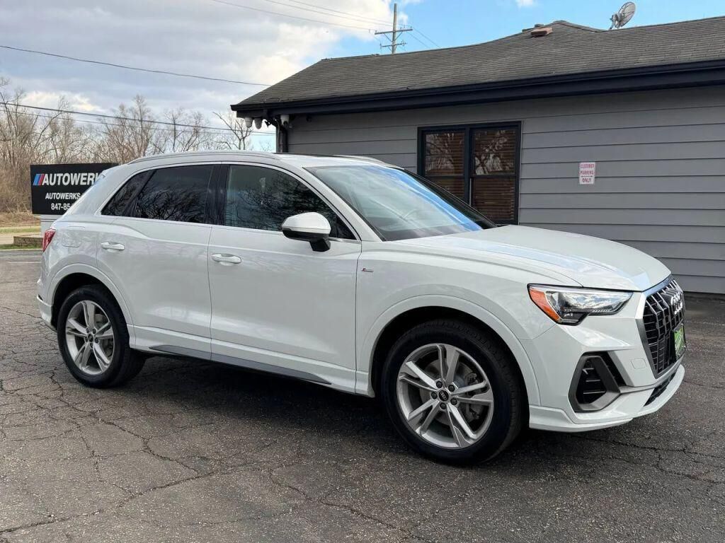 2021 Audi Q3