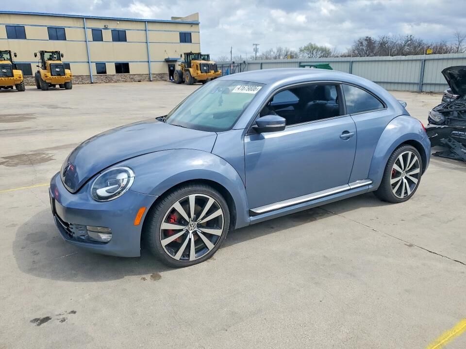 2012 VOLKSWAGEN Beetle