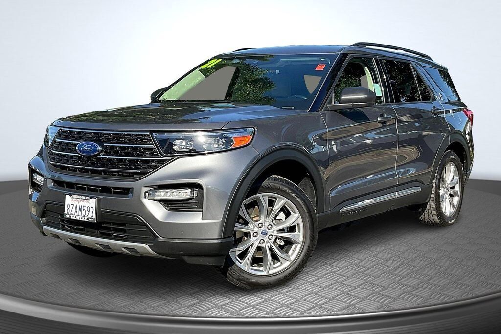 2021 FORD Explorer