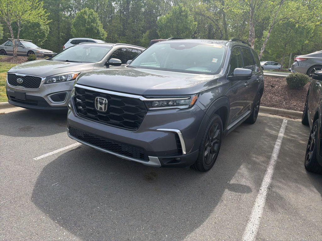 2023 HONDA Pilot