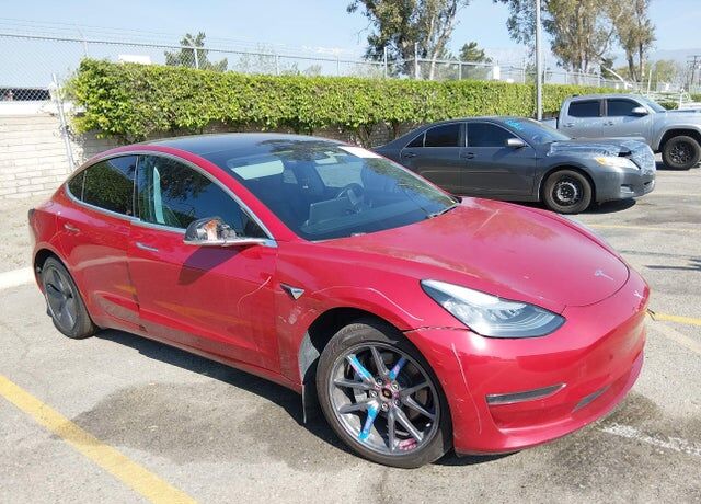 2018 TESLA Model 3