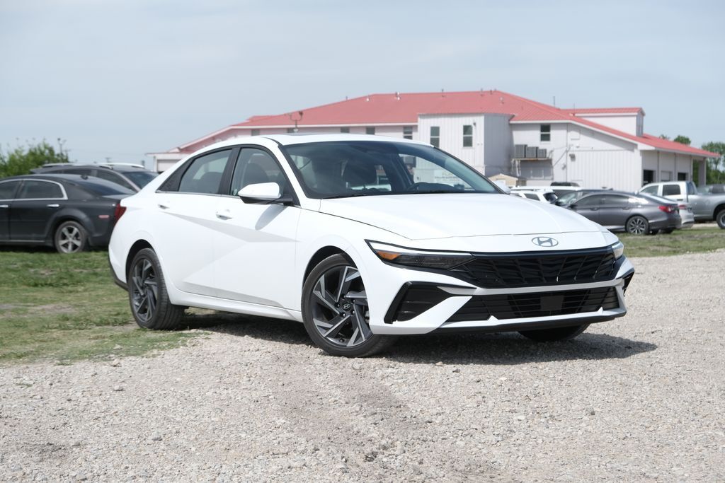 2025 HYUNDAI Elantra