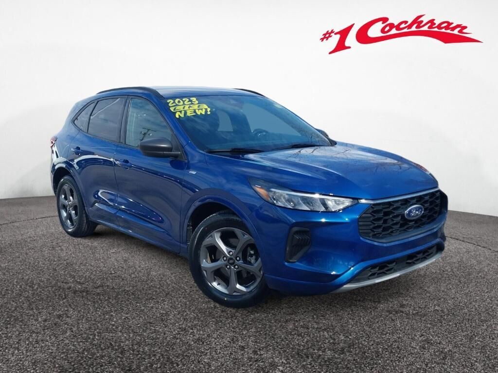 2023 FORD Escape