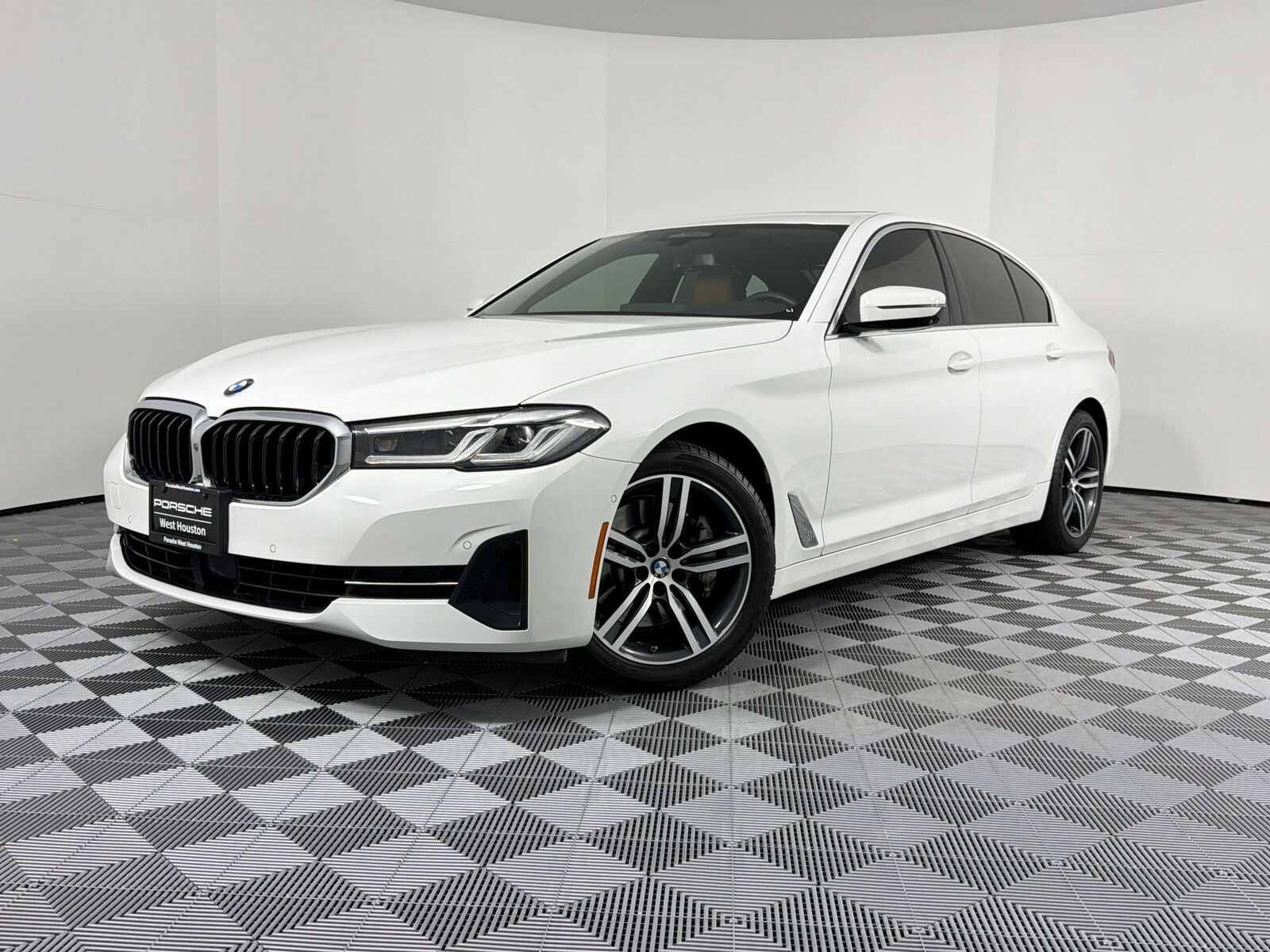 2021 BMW 5 Series