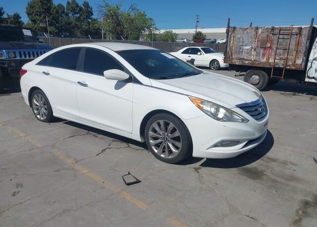 2013 HYUNDAI Sonata
