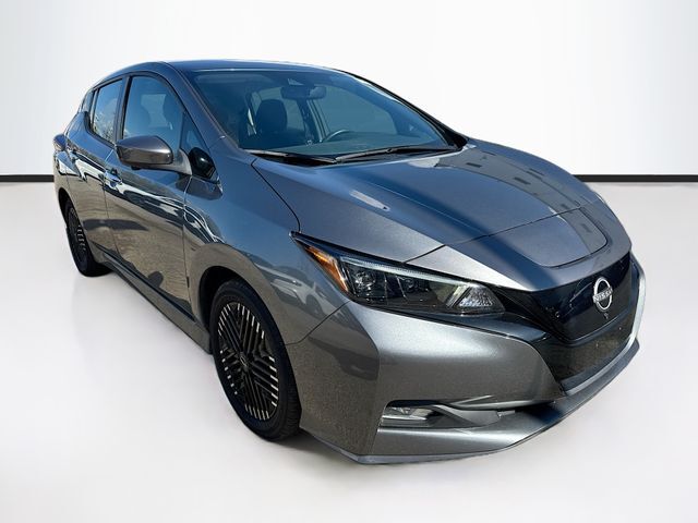 2023 NISSAN Leaf