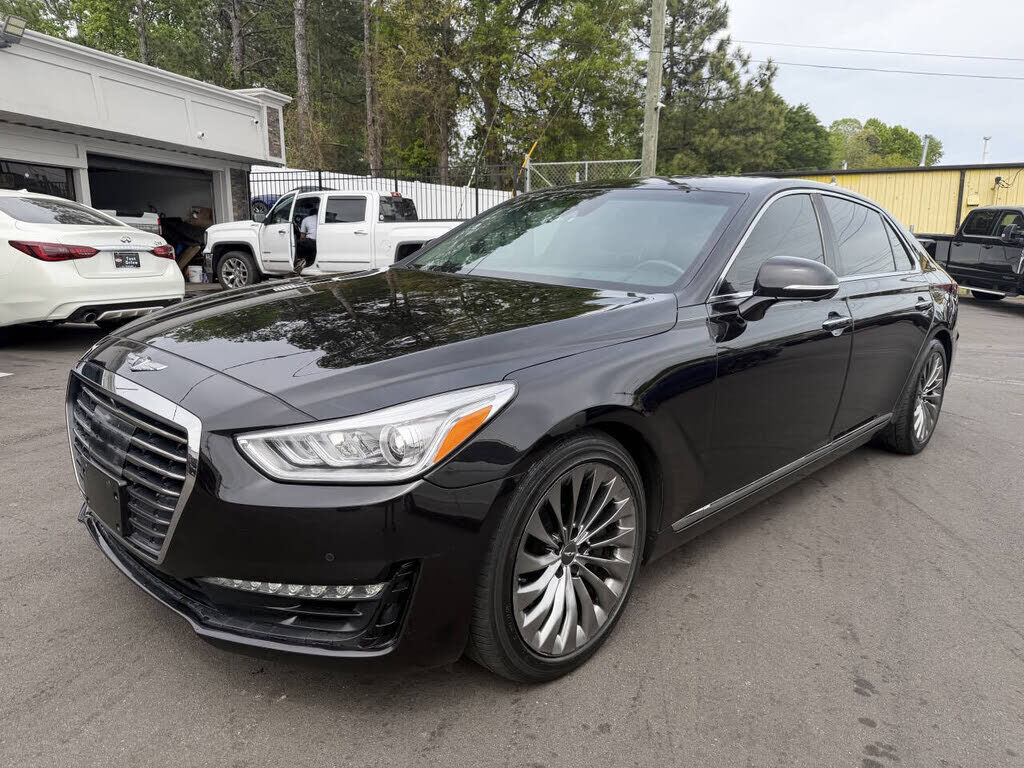 2018 GENESIS G90