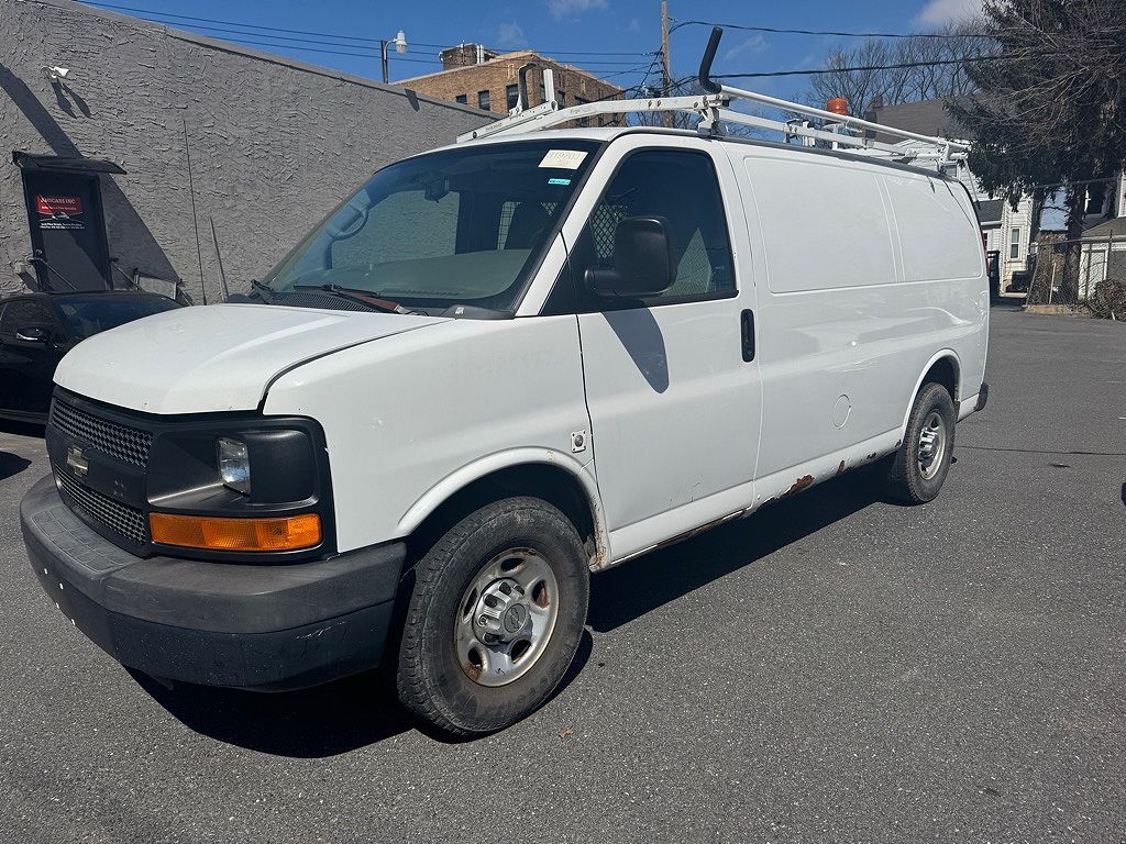 2012 CHEVROLET Express