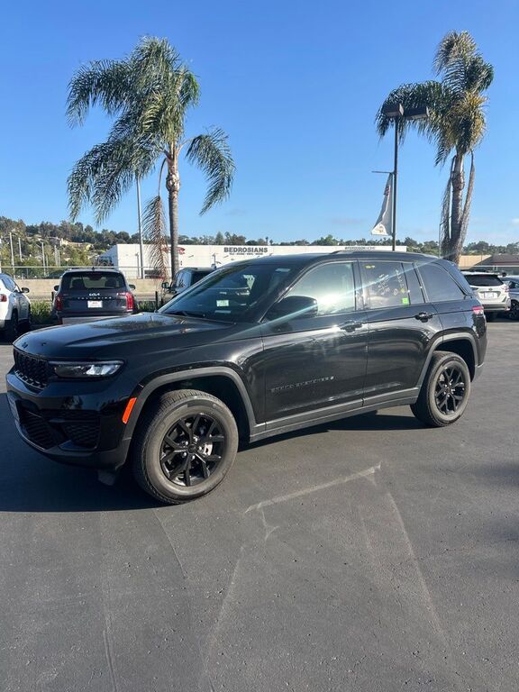 2025 JEEP Grand Cherokee