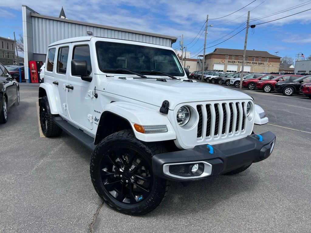 2022 JEEP Wrangler