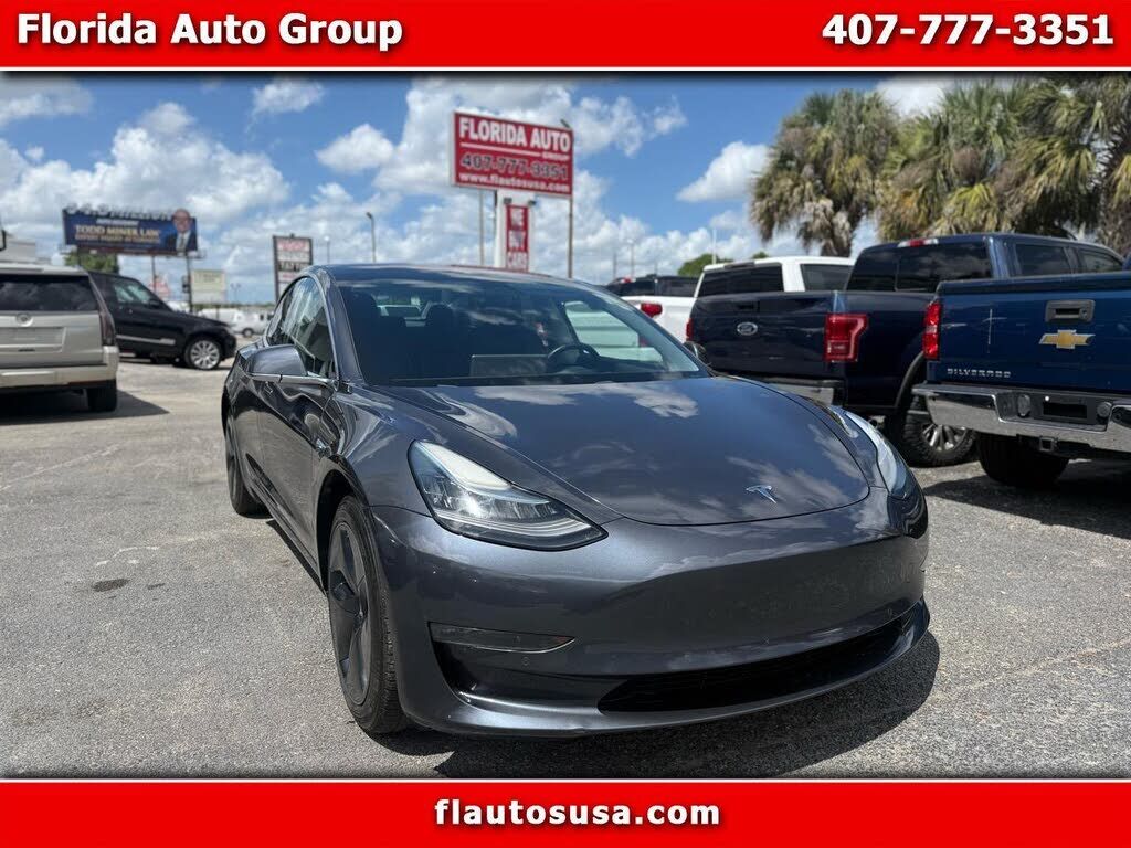 2018 TESLA Model 3