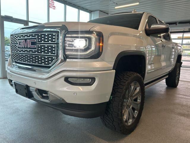 2017 GMC Sierra