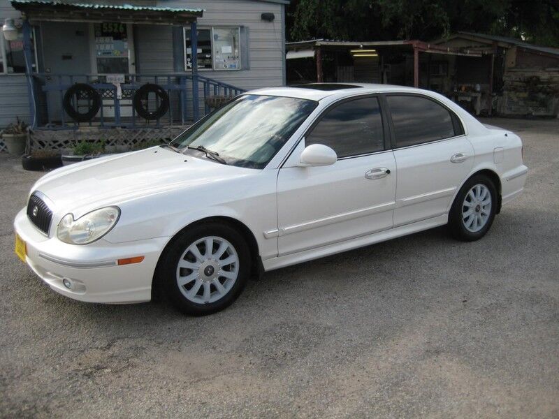 2004 HYUNDAI Sonata
