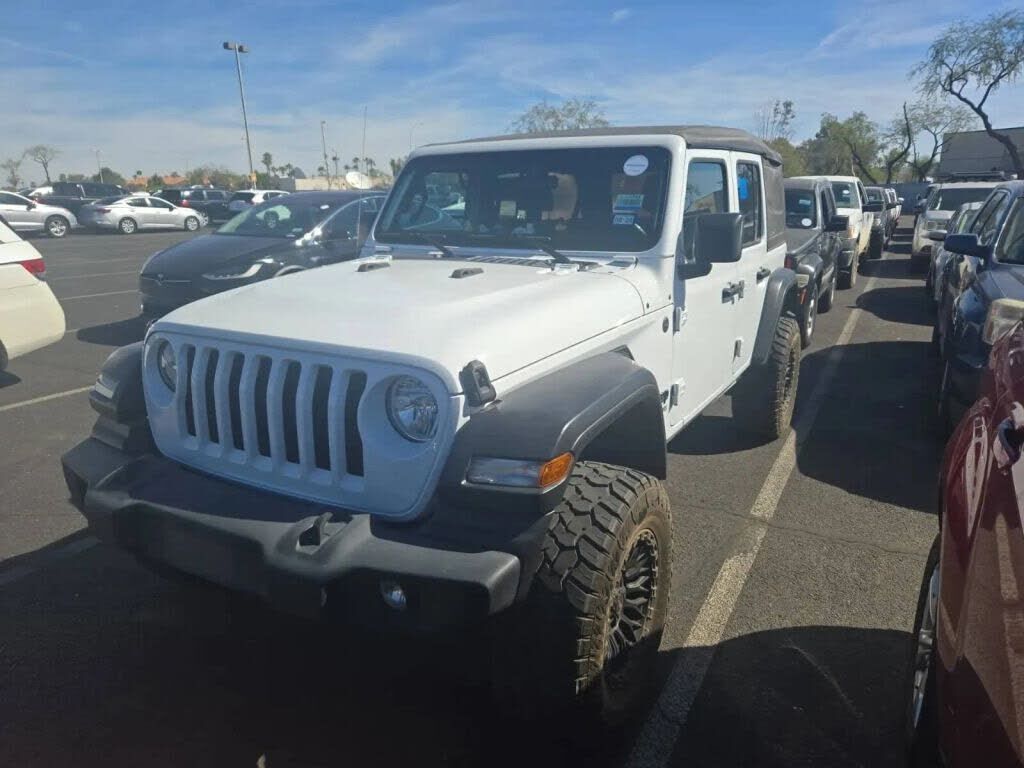 2022 JEEP Wrangler