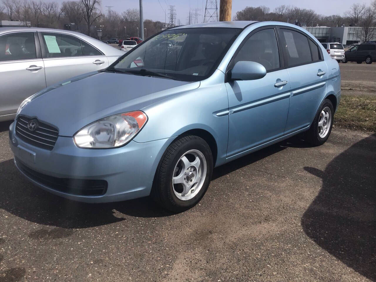 2008 HYUNDAI Accent