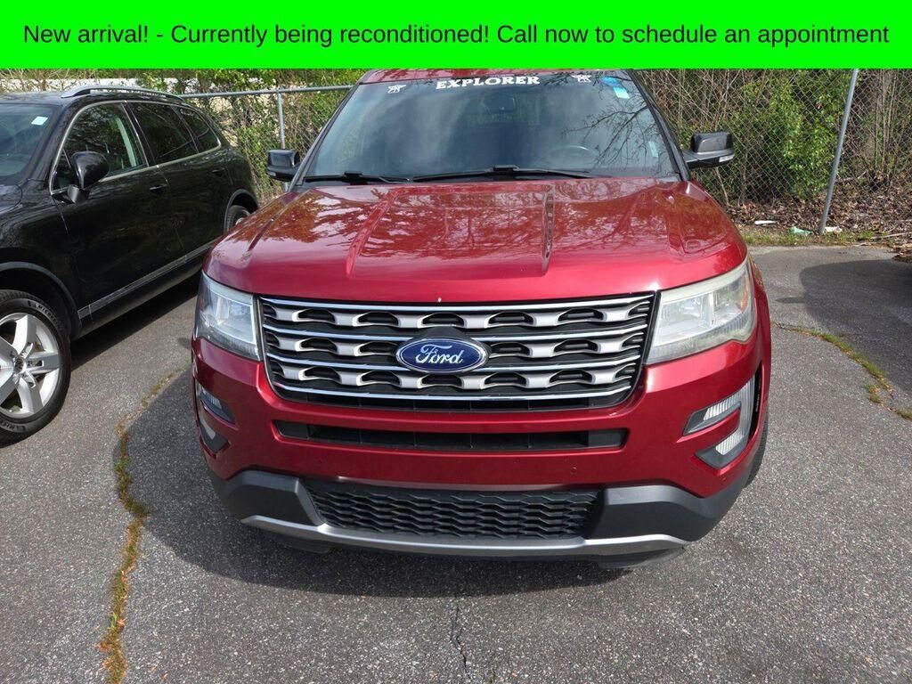 2016 FORD Explorer