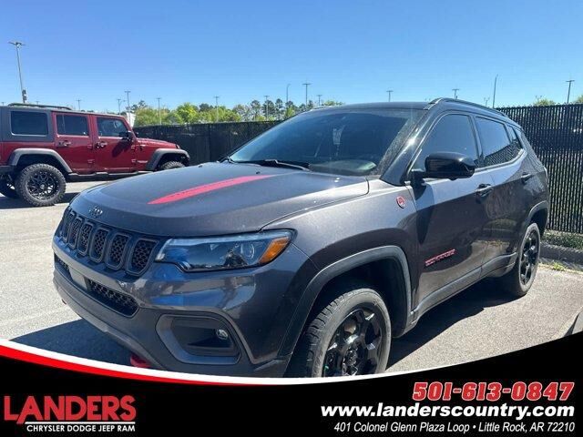 2023 JEEP Compass