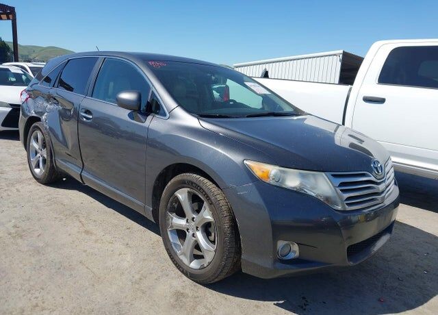 2011 TOYOTA Venza