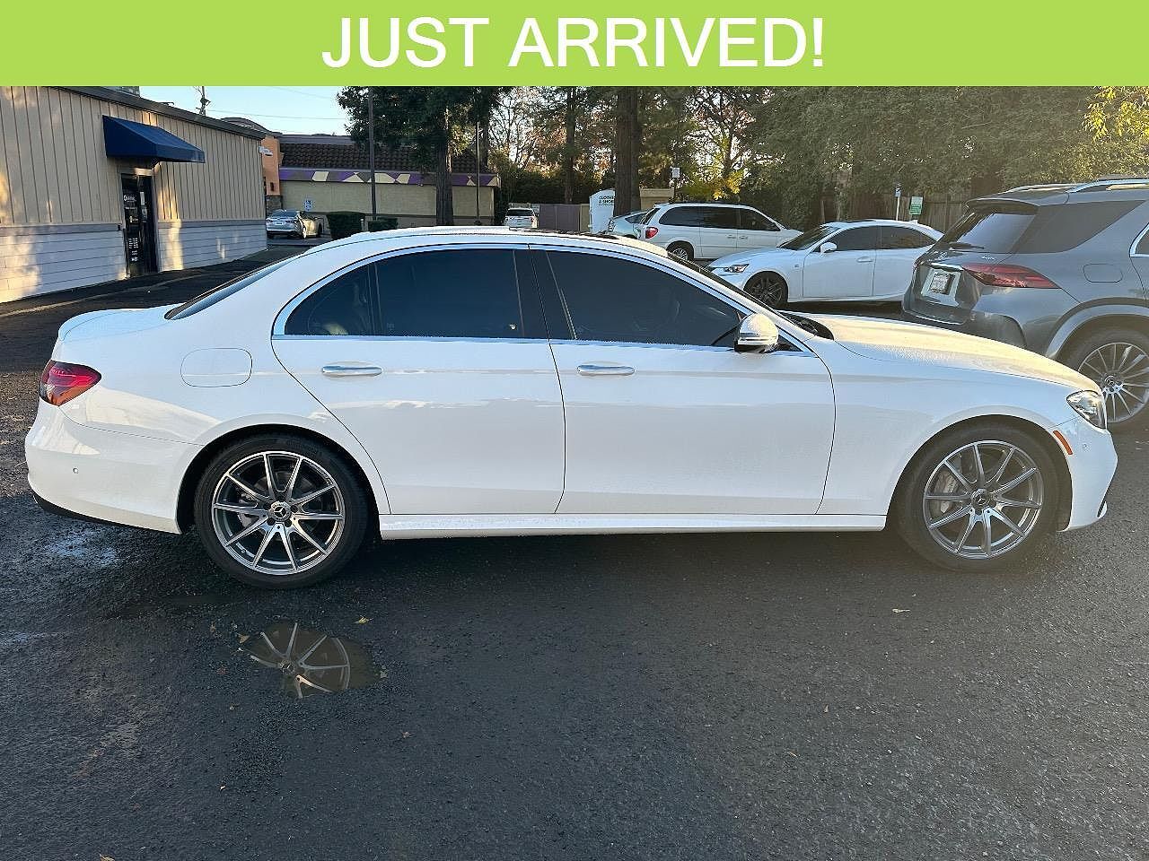 2022 MERCEDES-BENZ E-Class