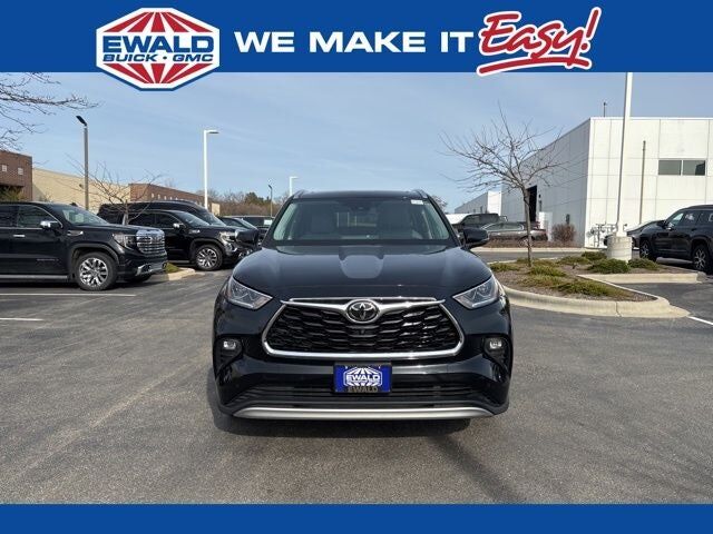 2020 TOYOTA Highlander