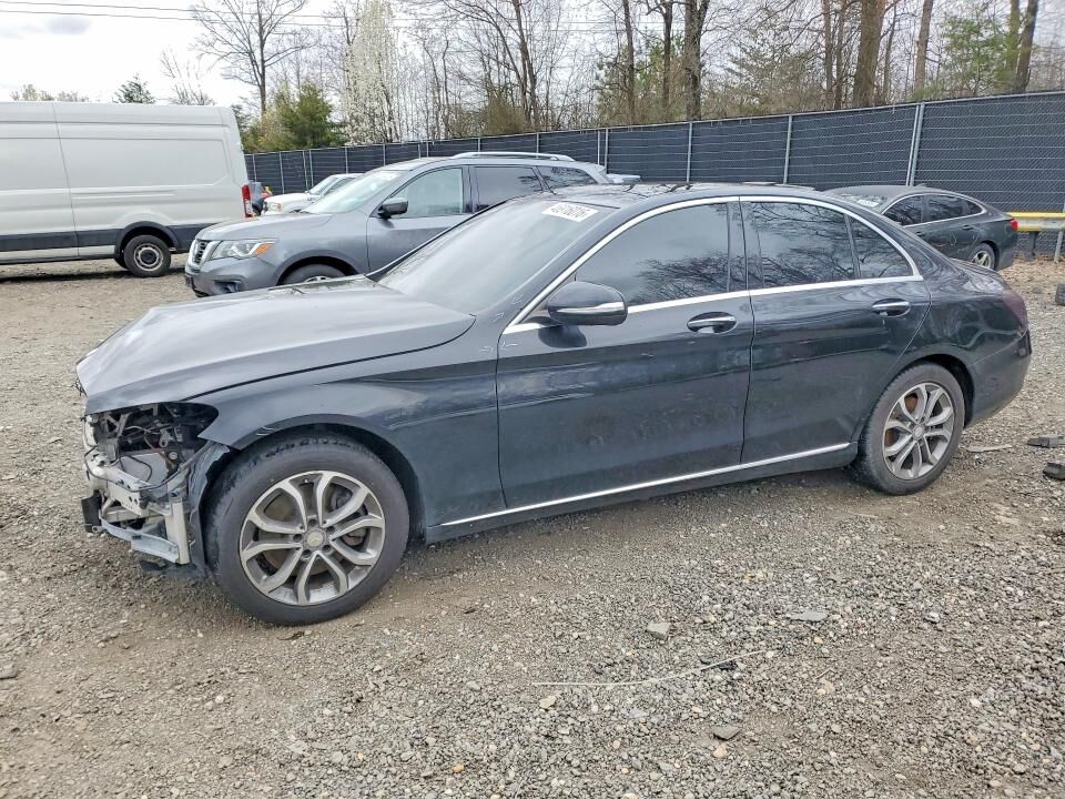 2015 MERCEDES-BENZ C-Class