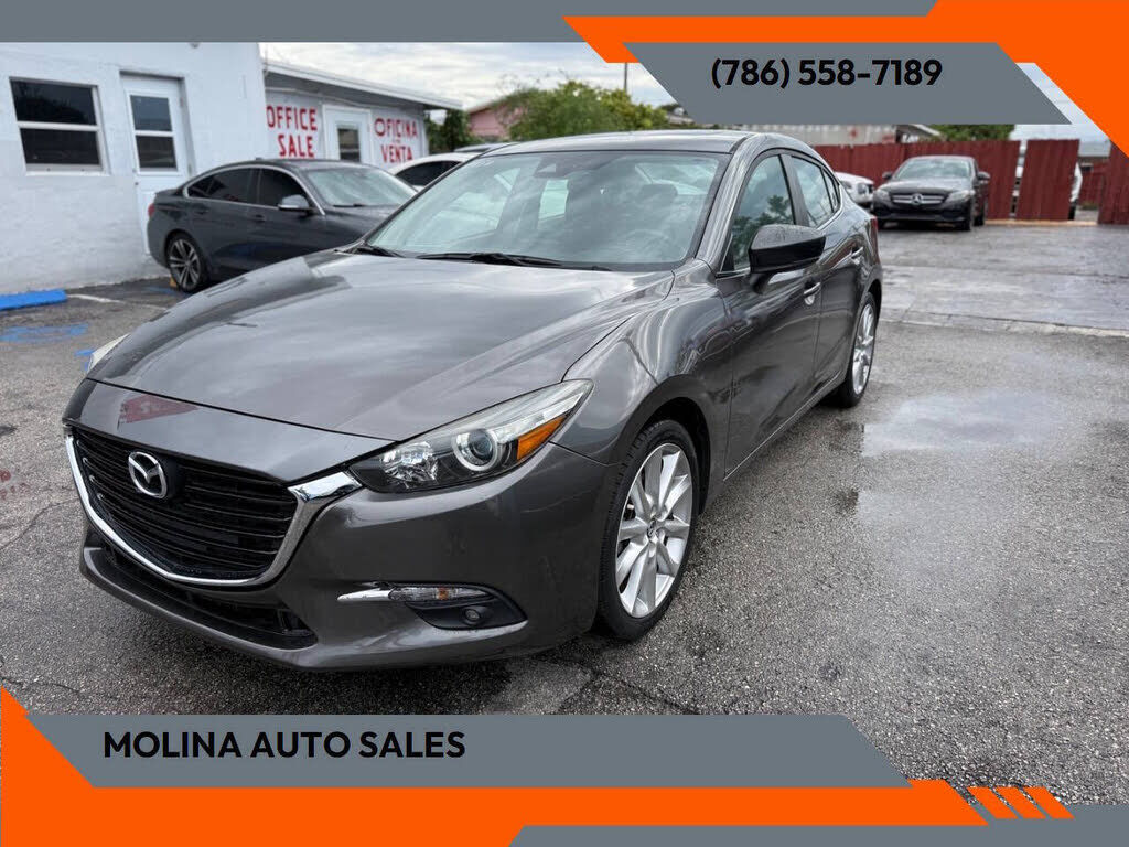 2017 MAZDA Mazda3