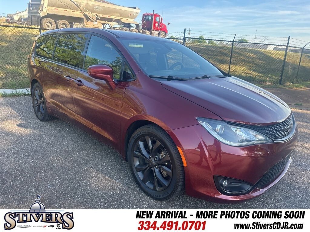 2019 CHRYSLER Pacifica
