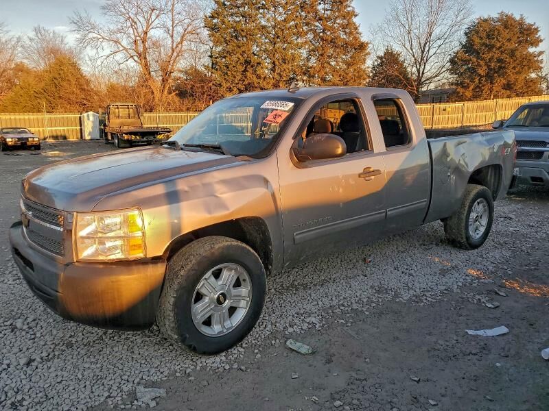 2013 CHEVROLET Silverado