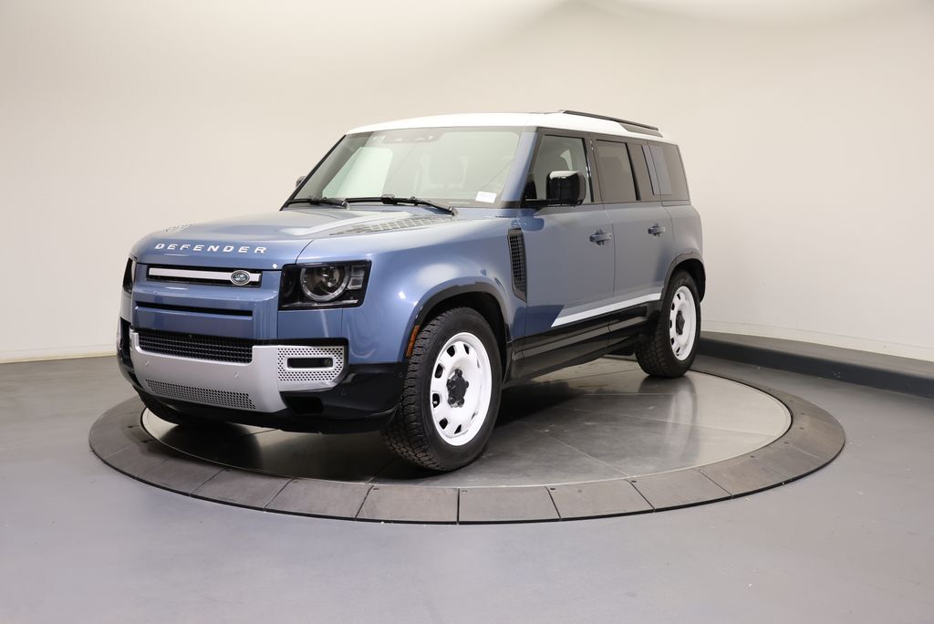 2025 LAND ROVER Defender
