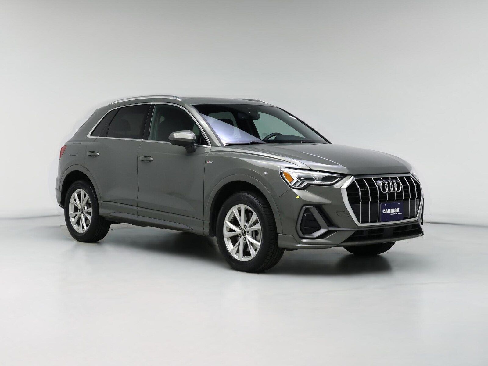 2024 AUDI Q3