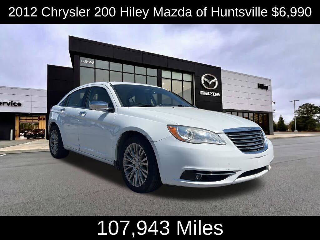 2012 CHRYSLER 200