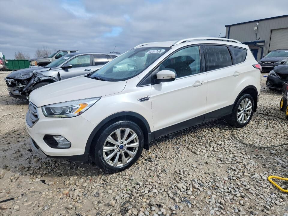 2017 FORD Escape