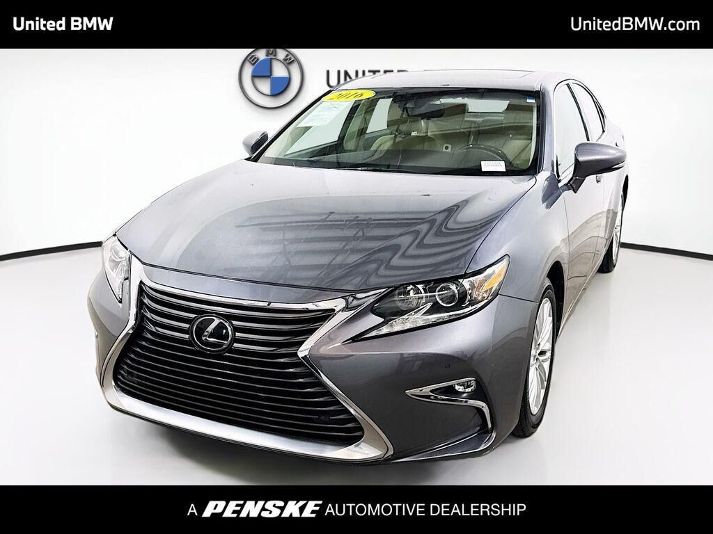 2016 LEXUS ES