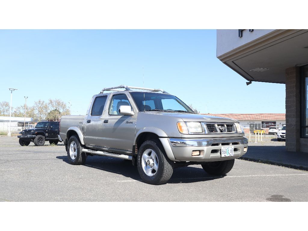 2000 NISSAN Frontier